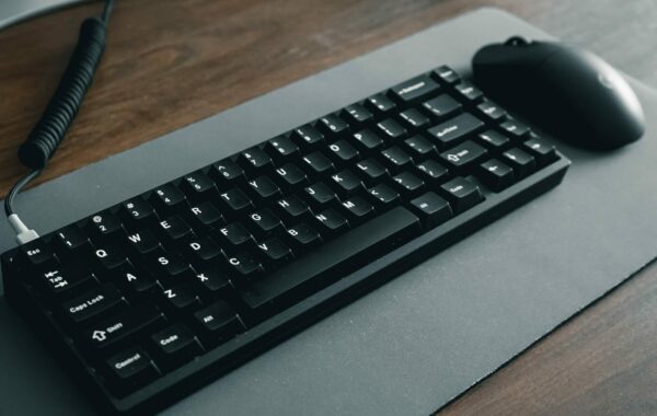 Picture of a keyboard and mouse